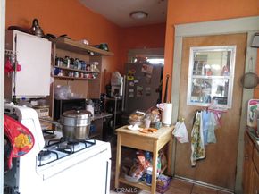 3830 S Figueroa Street, Los Angeles CA 90037