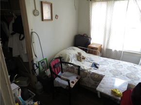 3830 S Figueroa Street, Los Angeles CA 90037