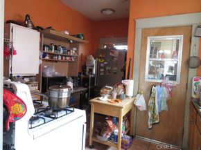 3830 S Figueroa Street, Los Angeles CA 90037