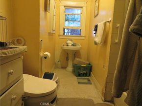 3830 S Figueroa Street, Los Angeles CA 90037