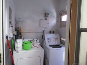 3830 S Figueroa Street, Los Angeles CA 90037