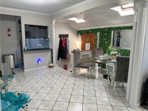 7515 S Vermont Avenue, Los Angeles CA 90044