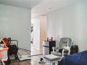 7515 S Vermont Avenue, Los Angeles CA 90044