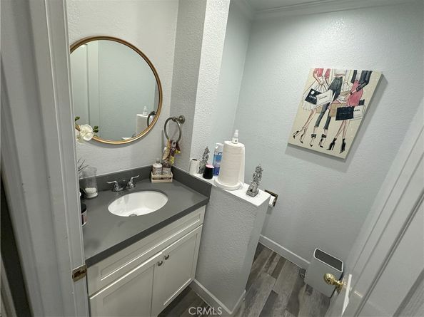 7515 S Vermont Avenue, Los Angeles CA 90044