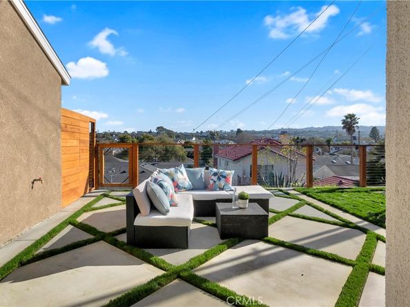 5608 Palos Verdes Blvd, Torrance CA 90505