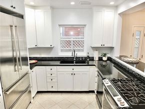 6421 E Seaside, Long Beach CA 90803