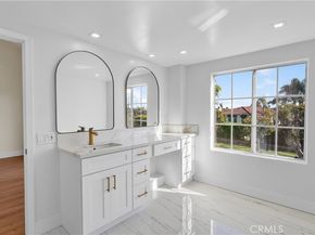 19282 Torreypines, Huntington Beach CA 92648