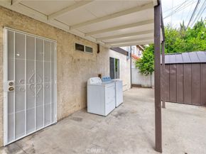 3185 Perlita Avenue, Los Angeles CA 90039