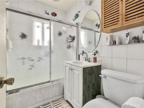 3185 Perlita Avenue, Los Angeles CA 90039