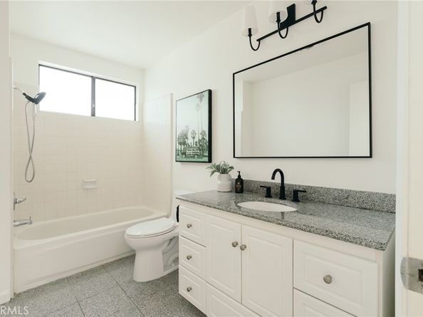 427 S. Broadway, Redondo Beach CA 90277