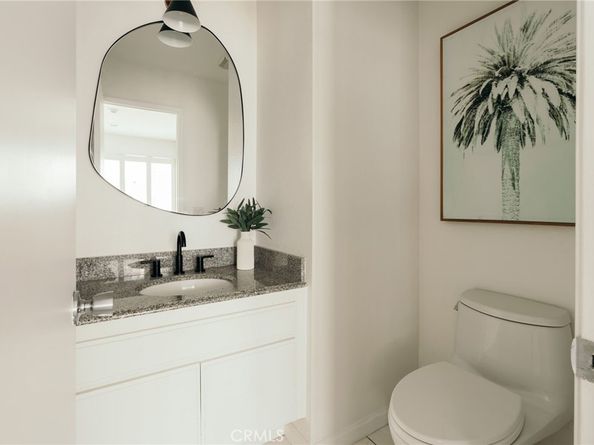 427 S. Broadway, Redondo Beach CA 90277