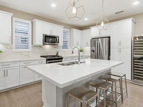 2744 Via Alta Place, San Diego CA 92108