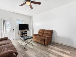 5744 46 Dream Street, San Diego CA 92114