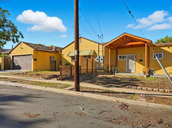 5744 46 Dream Street, San Diego CA 92114