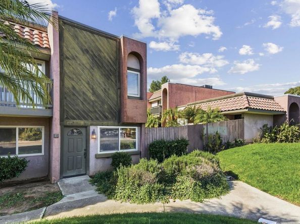 1423 N Broadway E, Escondido CA 92026