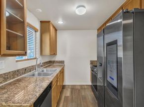 453 Graves Ave 5, El Cajon CA 92020