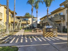 453 Graves Ave 5, El Cajon CA 92020