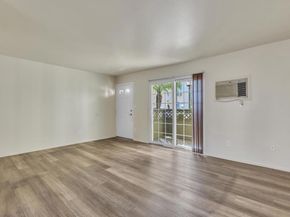 453 Graves Ave 5, El Cajon CA 92020