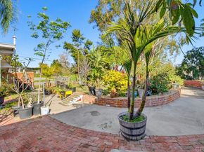 7098 Neri Drive, La Mesa CA 91942