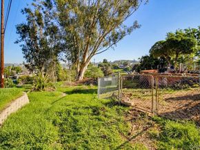 7098 Neri Drive, La Mesa CA 91942