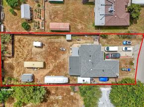9747 Lakeview Rd., Lakeside CA 92040