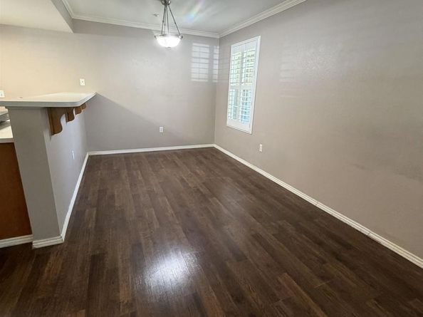 14692 Via Fiesta 4, San Diego CA 92127