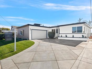 6225 Viewpoint Drive
