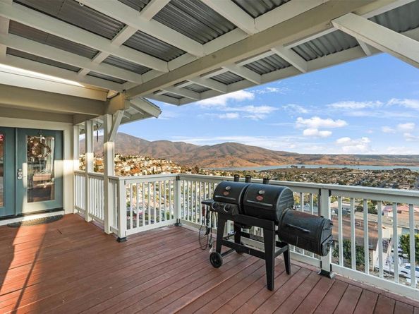 1421 Maria Avenue, Spring Valley CA 91977