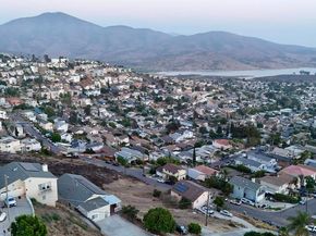 1421 Maria Avenue, Spring Valley CA 91977