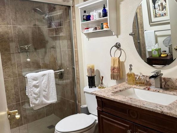 7975 Playmor Ter, San Diego CA 92122