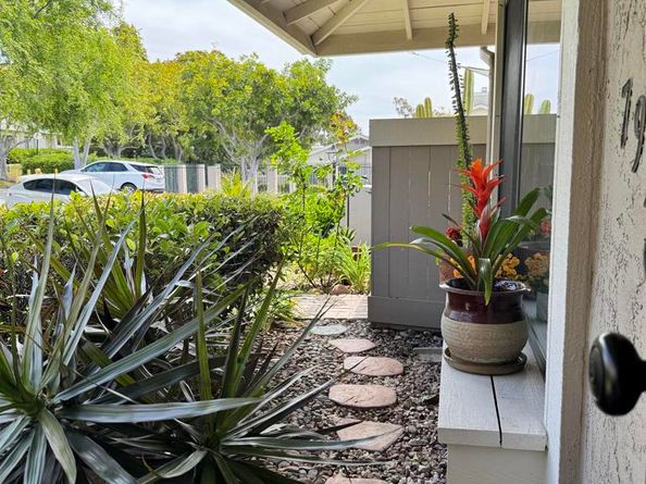 7975 Playmor Ter, San Diego CA 92122