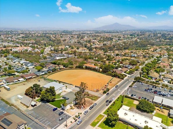 486 E Naples Street, Chula Vista CA 91911