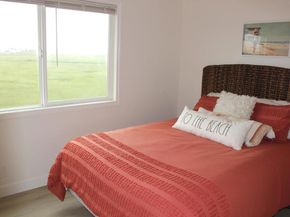 1365 Seacoast Dr E, Imperial Beach CA 91932