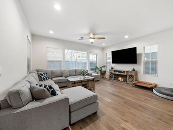 1242 Camino Prado