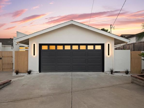 2070 Basswood Avenue, Carlsbad CA 92008