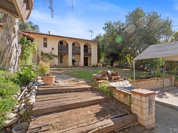 1654 Tierra Libertia, Escondido CA 92026