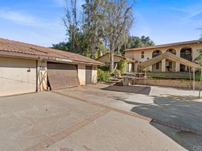 1654 Tierra Libertia, Escondido CA 92026