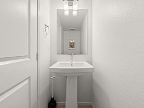 2310 Stardust Gln, Escondido CA 92025