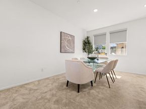 2310 Stardust Gln, Escondido CA 92025