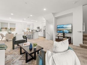 2310 Stardust Gln, Escondido CA 92025