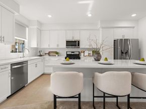 2310 Stardust Gln, Escondido CA 92025