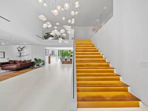 7713 Esterel Dr, La Jolla CA 92037