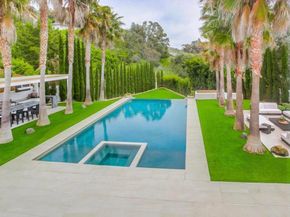 7713 Esterel Dr, La Jolla CA 92037