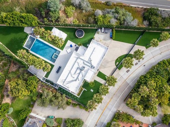 7713 Esterel Dr, La Jolla CA 92037