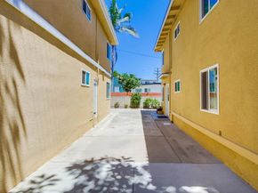 2948 54 Reynard Way, San Diego CA 92103