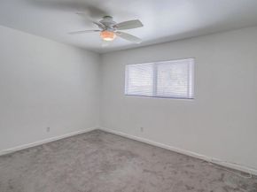 2948 54 Reynard Way, San Diego CA 92103