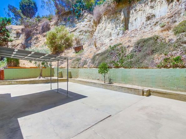 2948 54 Reynard Way, San Diego CA 92103