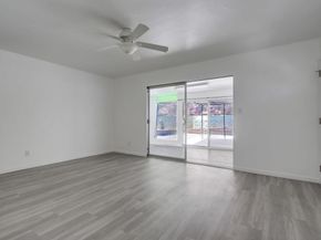2948 54 Reynard Way, San Diego CA 92103
