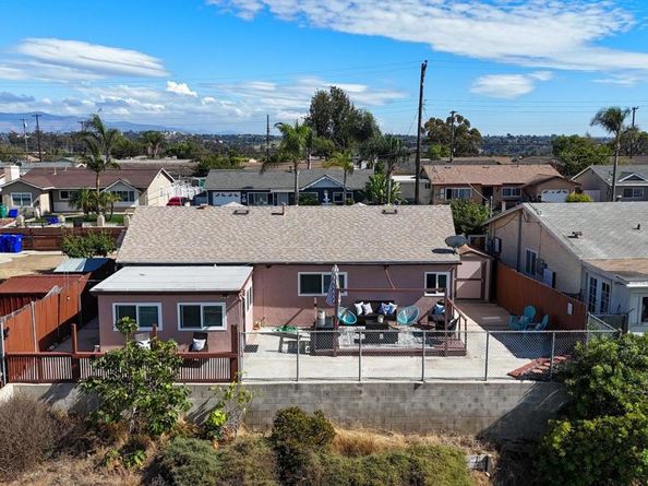 5762 Calle Sal Si Puedes, San Diego CA 92139