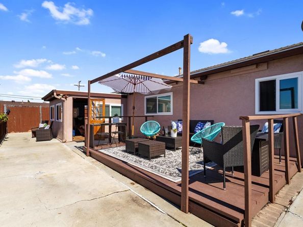 5762 Calle Sal Si Puedes, San Diego CA 92139